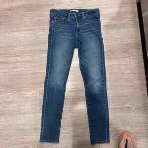 311 Levi's Women's Dark Blue Skinny Jeans